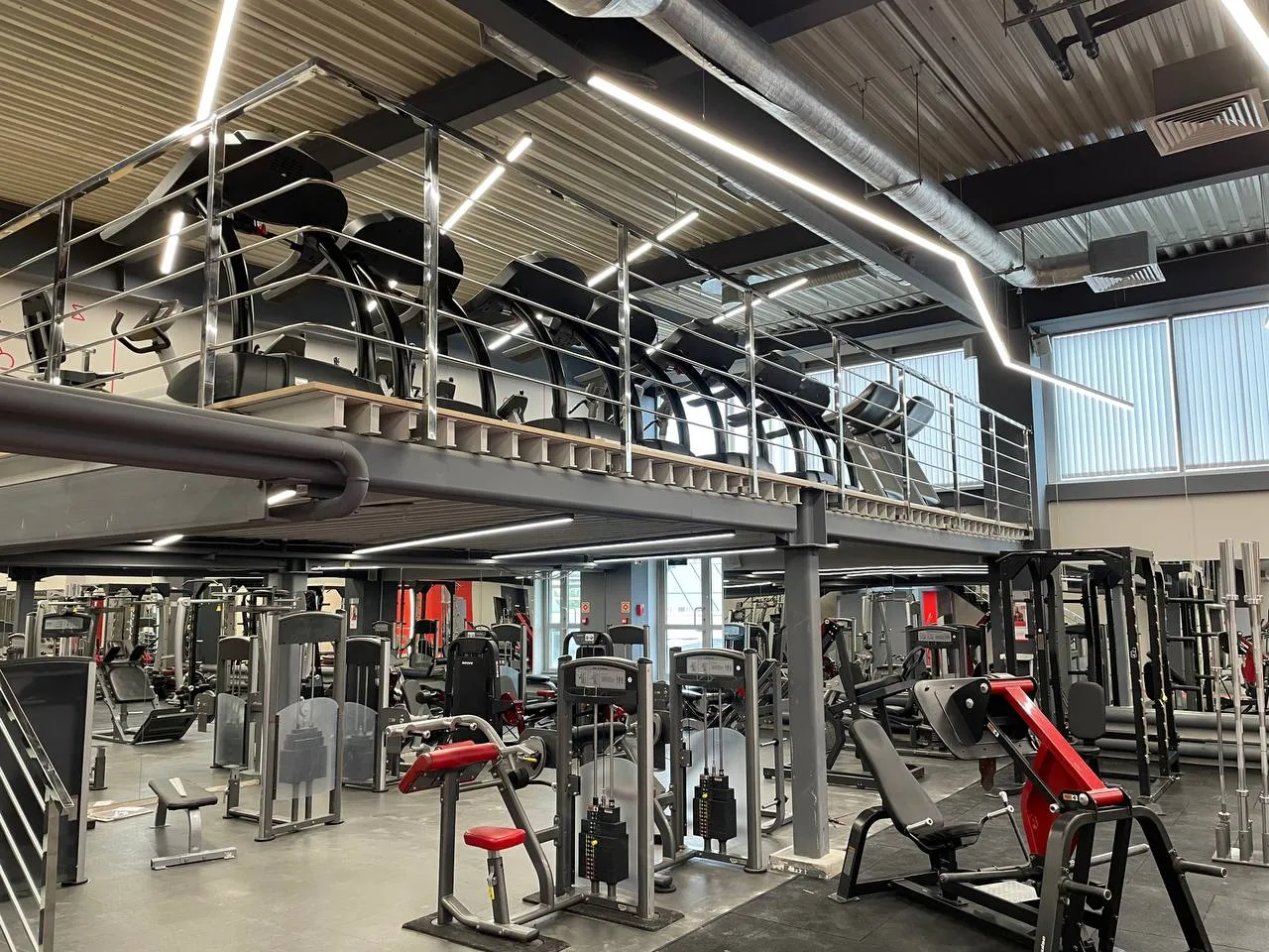 Фитнес-зал Drive Fitness Фото